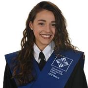 Graduada en Biomedicina. Imparto clases de Biología e Inglés hasta 2ºBachillerato, así como apoyo para asignaturas de la ESO